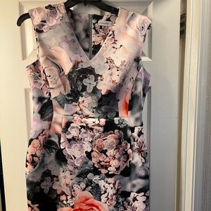 Calvin Klein Women’s Dress. Size 14. Lavender, floral.